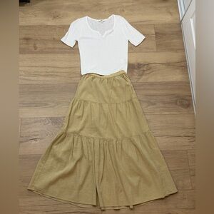 Uniqlo Cream and Tan A-Line Skirt